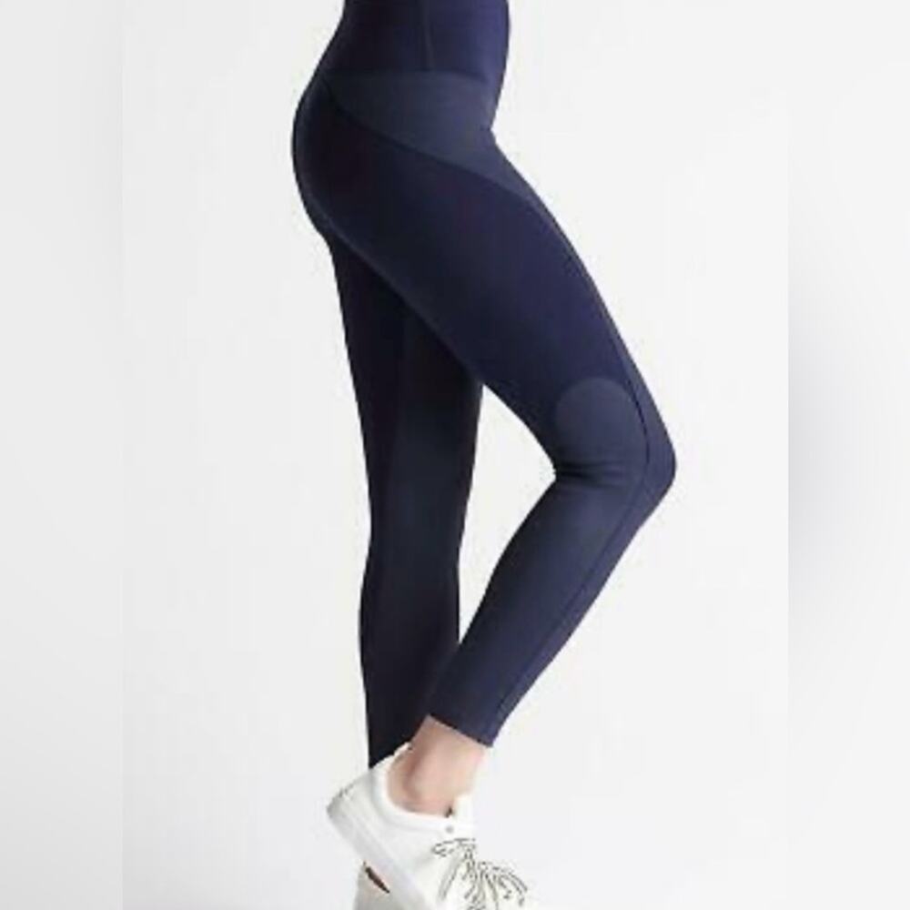 Yummie Coated Side Panel Ankle Legging (size M)